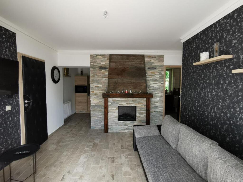 Dioliget Cottage Sárvár Eksteriør billede